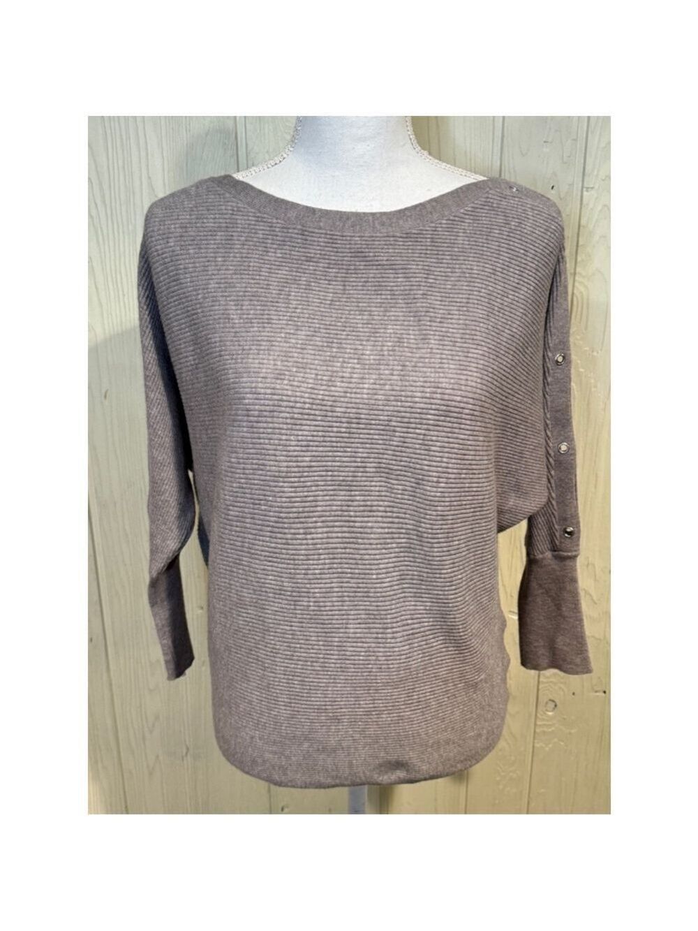 Jennifer Lopez Gray Ribbed Sweater Small